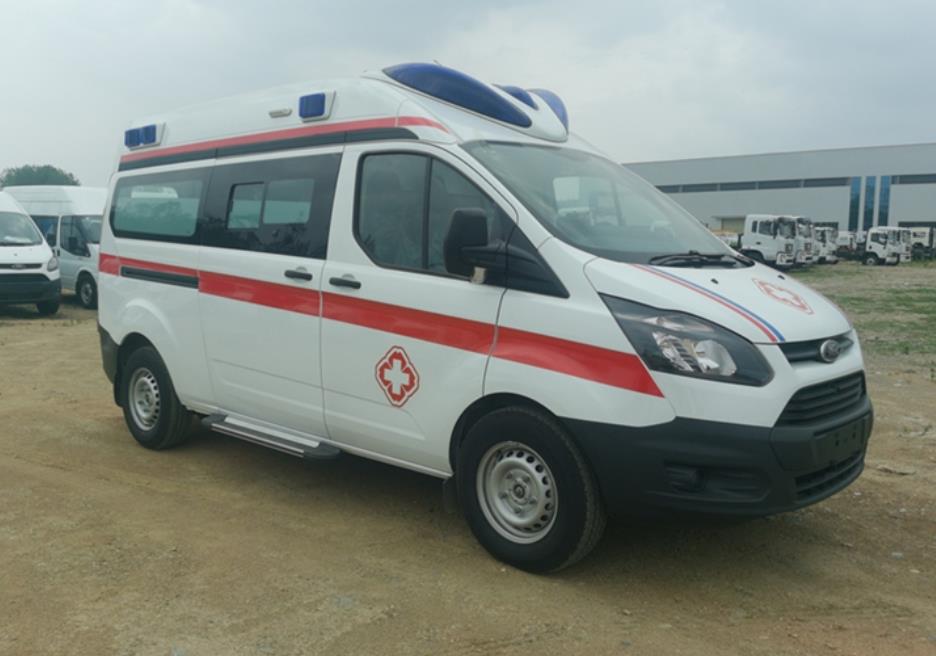 胡杨河市救护车转运